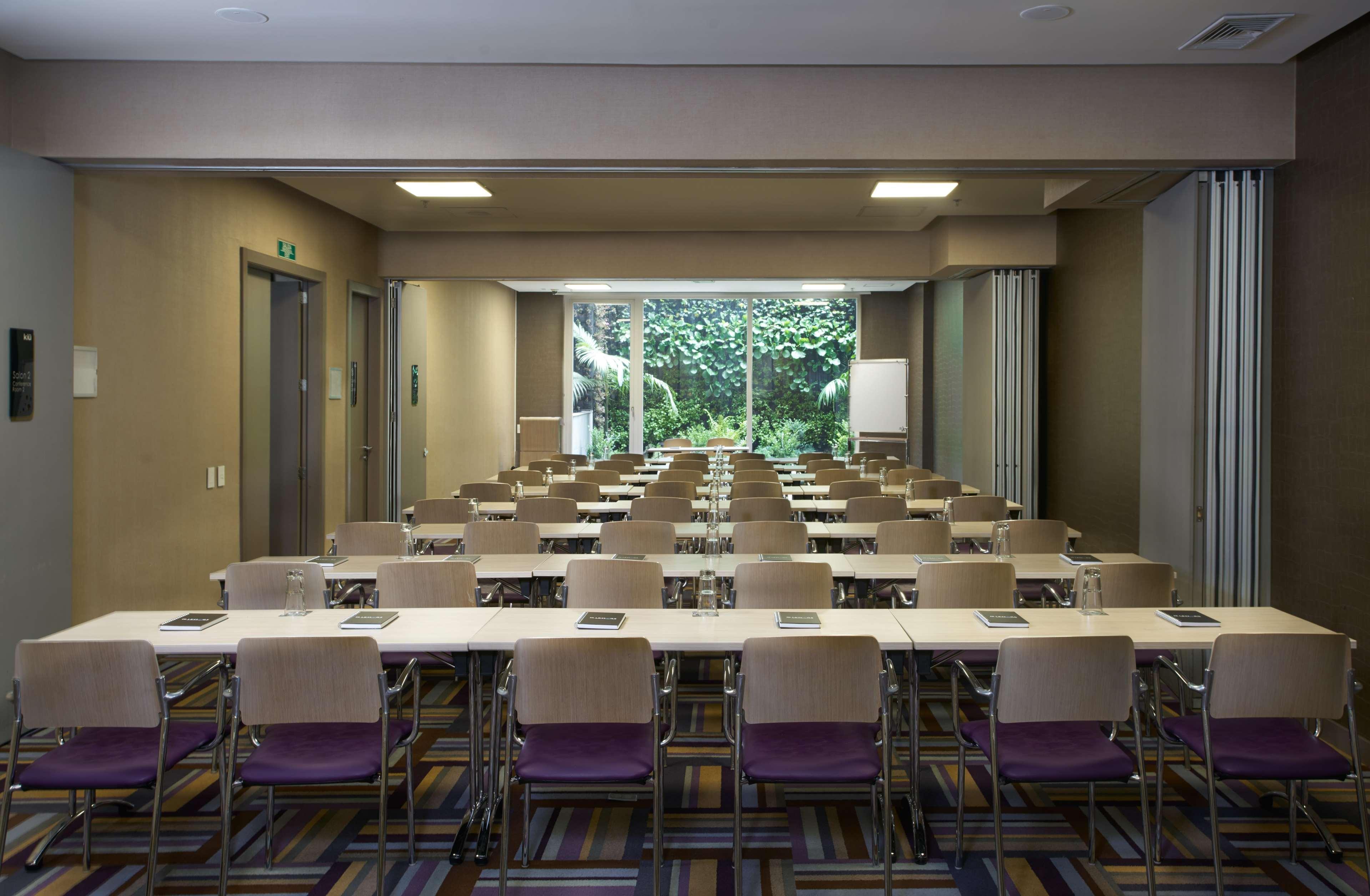 Hotel 100 Luxury Suites By Preferred Богота Экстерьер фото Meeting room